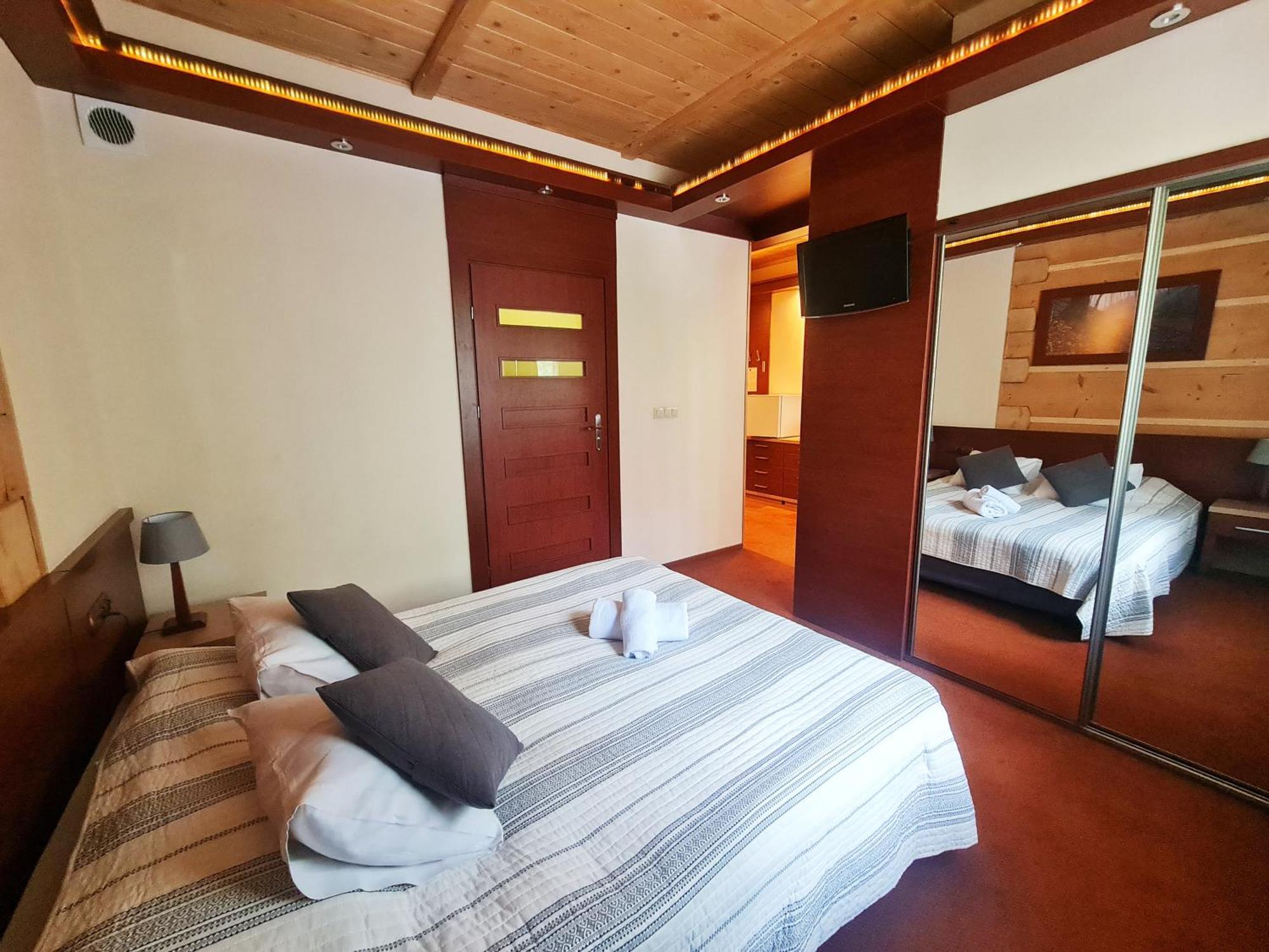 Hotel 365 Kielce Luaran gambar